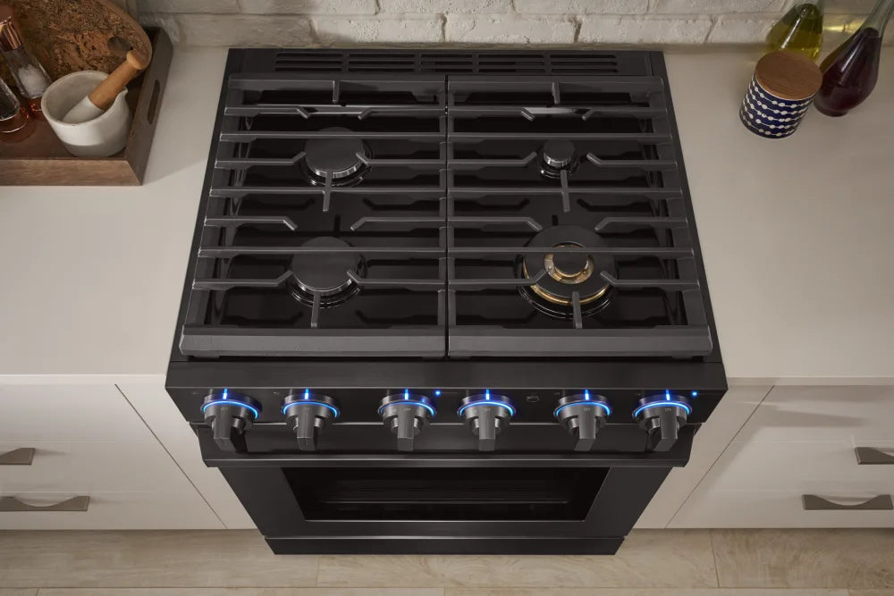 Samsung 5.8 cu. ft. 30" Gas Chef Collection Pro Range NX58M9960PM/AA Brand New - Open Box